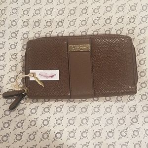 Jessica simoson wallet